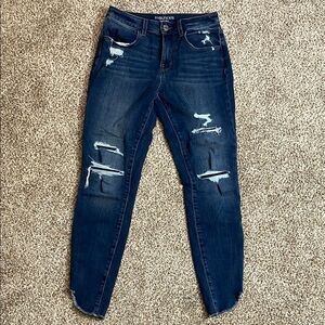 💜Maurices Blue Skinny Jeans with Distressed Details